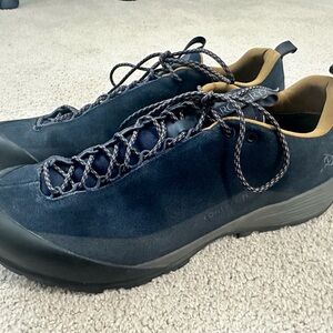 Arc'teryx Men's Black Hiking Shoes 10 / 44 EU